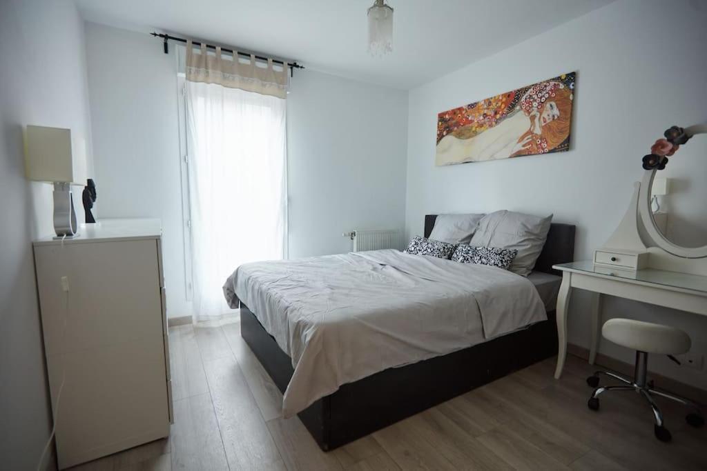 Appartement Adorable Et Jardin Villiers-sur-Marne Kültér fotó